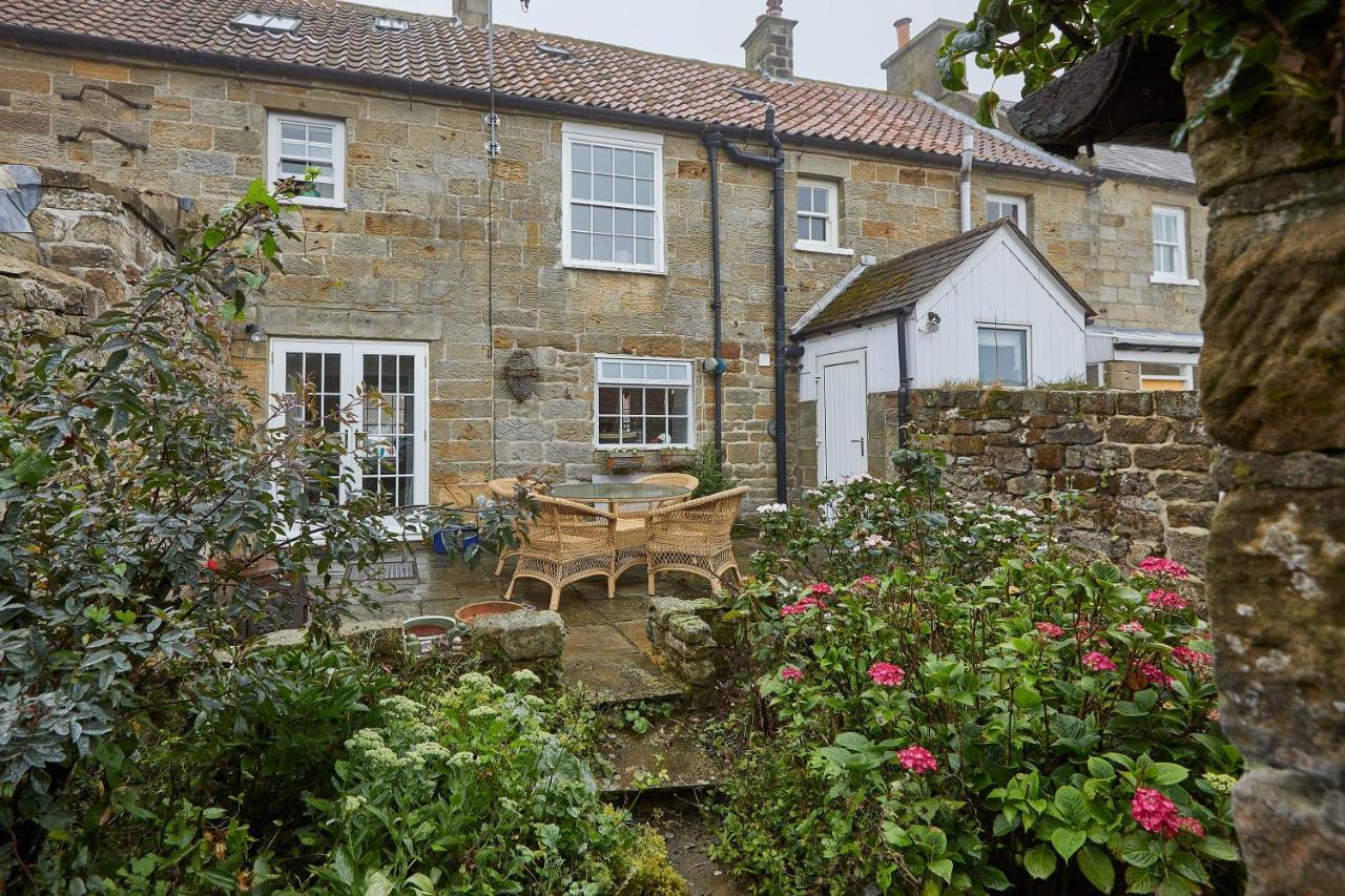 Host & Stay - Arncliffe View Egton Exterior photo
